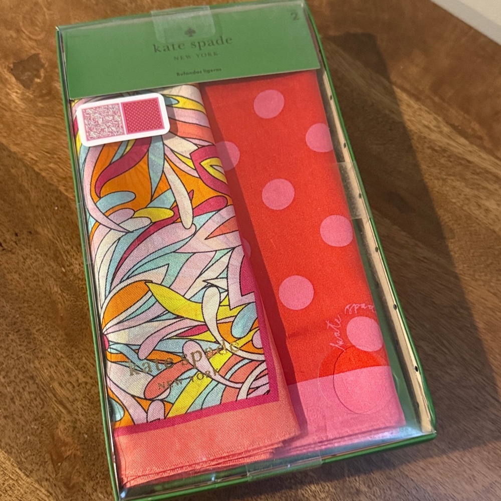 NWT! ♠️ kate spade 100% silk pack of 2 beautiful scarves. Authentic kate spade
